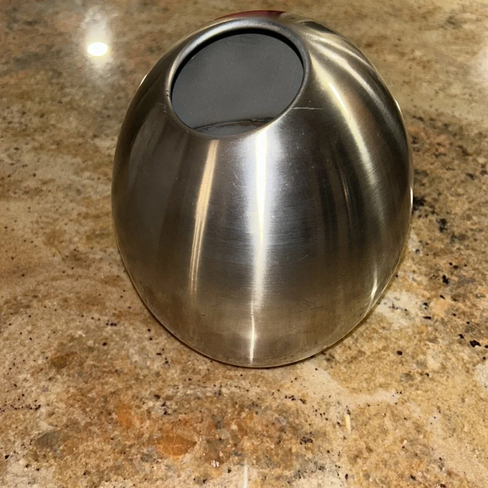 STUNNING STAINLESS STEEL VASE Modern and contemporary, asymmetrical offset